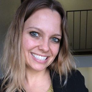 Meet your Posher, Raquel